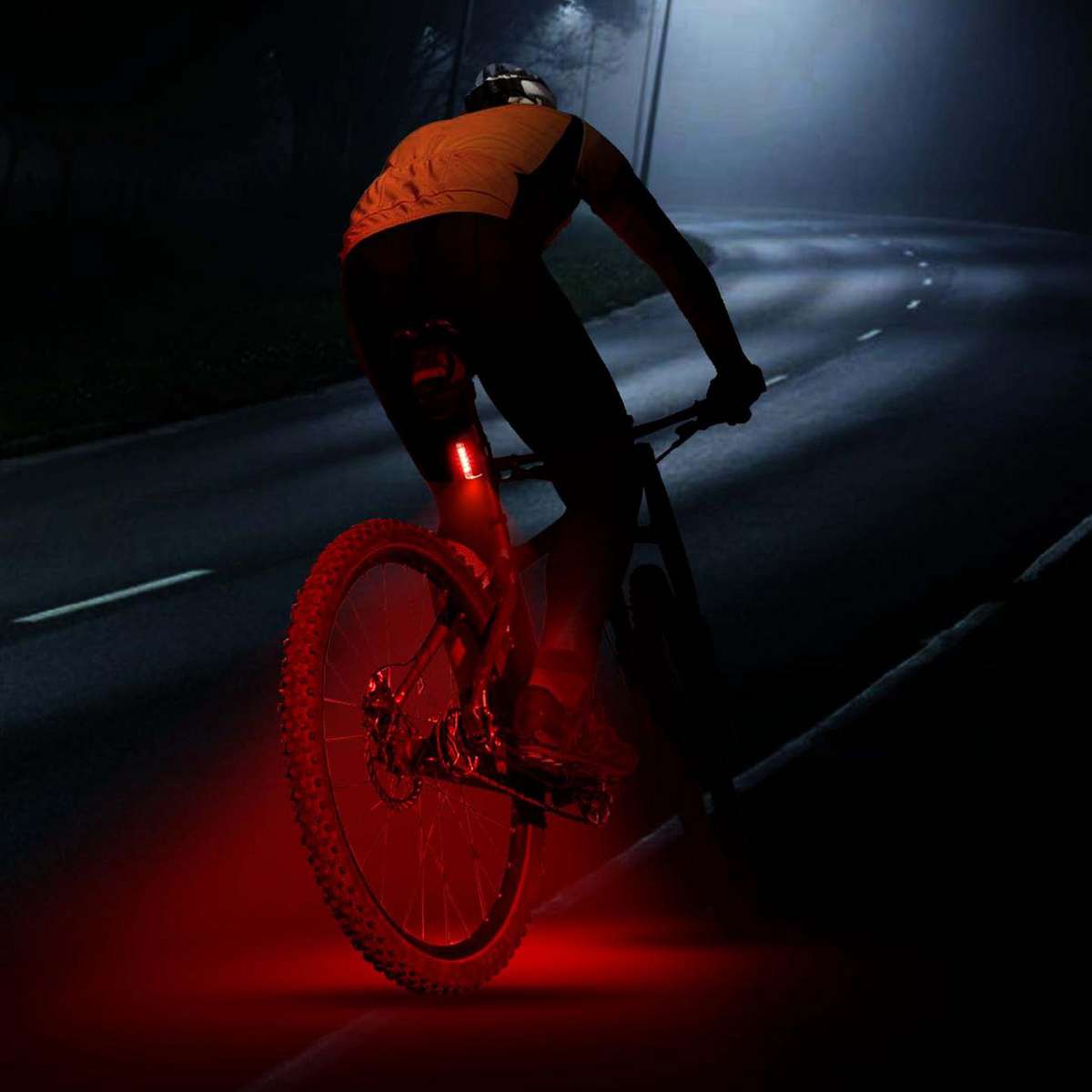 FISCHER LED Akku Fahrradbeleuchtungsset  Fernlicht, Bodenbeleuchtung &  Stopplicht | 180 LUX | FISCHER-BIKE.COM